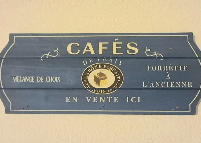 Les Girodets - Terrasse - Wifi Дом отдыха Villeneuve (Puy-de-Dome)