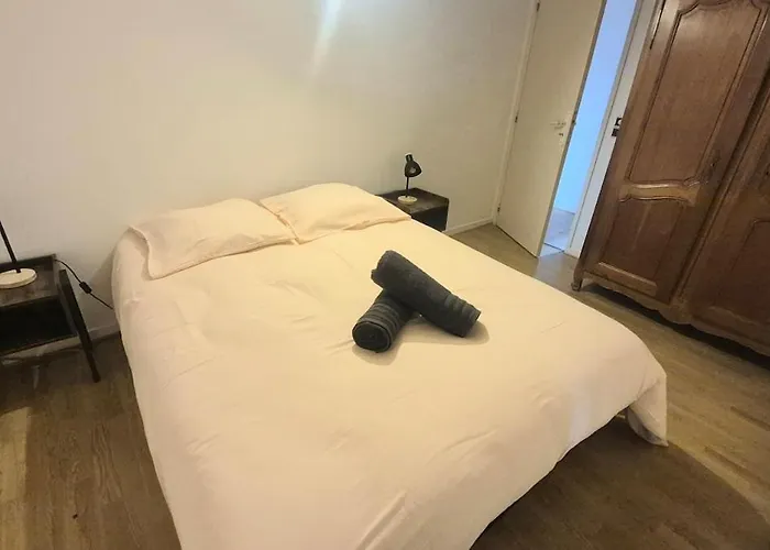 Les Girodets - Terrasse - Wifi * Villeneuve (Puy-de-Dome)